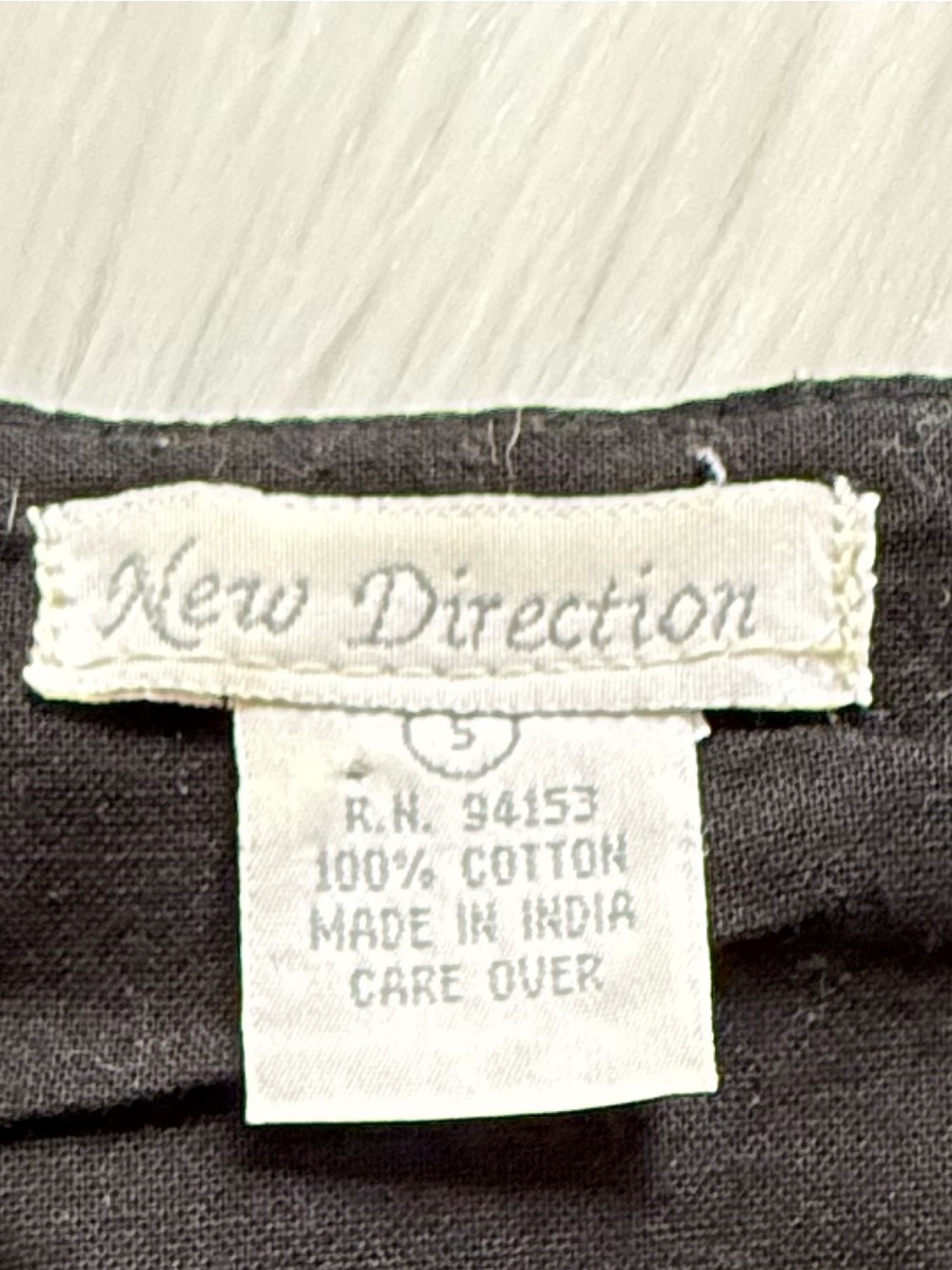 90’s New Direction Bric-a-brac Vest Small - Picture 2 of 5